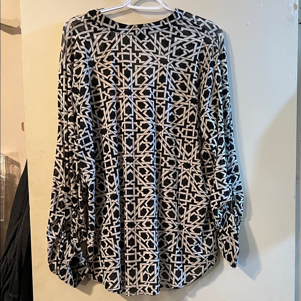 Cato Monochrome Abstract Pattern Blouse - Picture 3 of 3